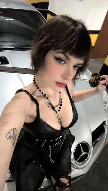 Full leaked Drasophi private photo