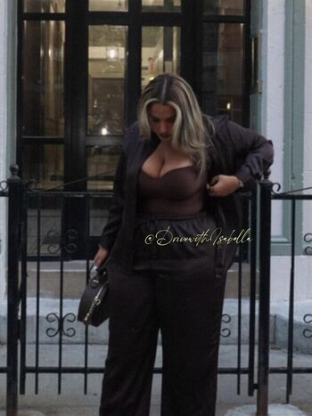 Full leaked Drivewithisabella private photo