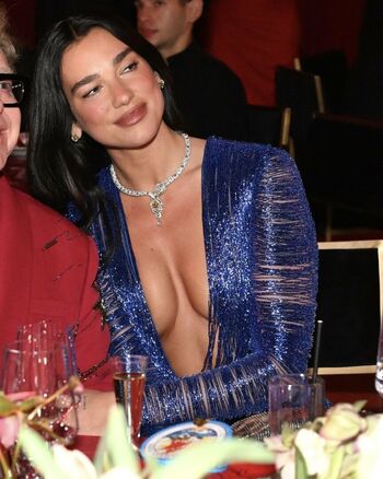 Dua Lipa