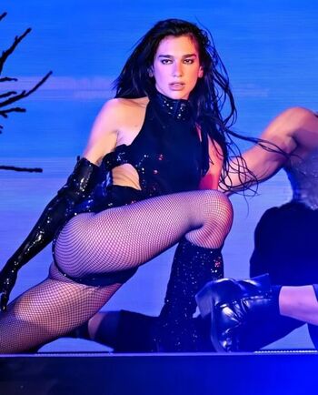 Full leaked Dua lipa private photo