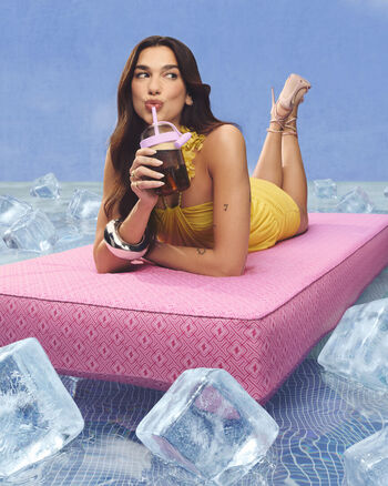 Full leaked Dua lipa private photo