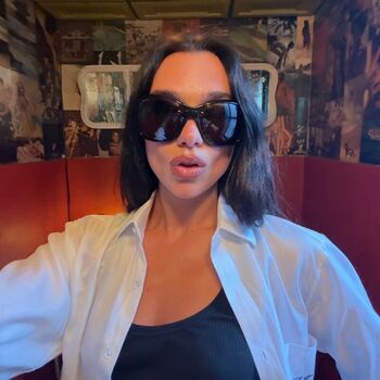 Full leaked Dua lipa page private photo
