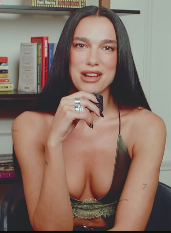 Full leaked Dua lipa  page private photo