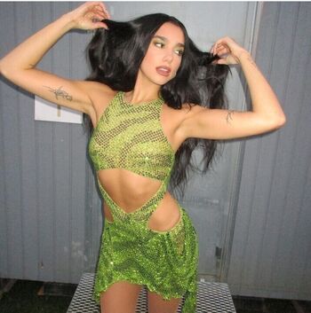 Full leaked Dua lipa private photo