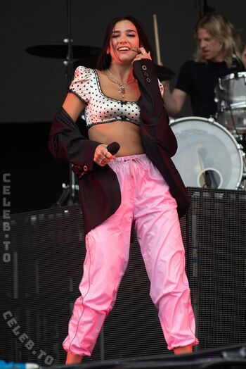 Full leaked Dua lipa private photo