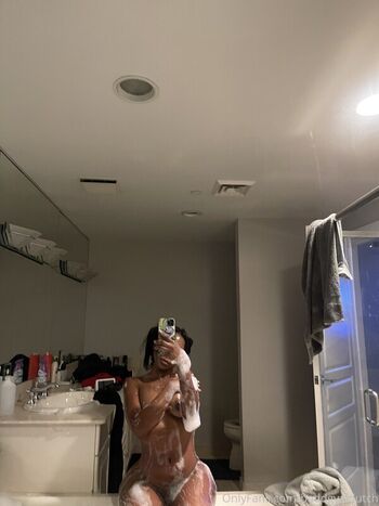 Full leaked Duchessdiorr page private photo