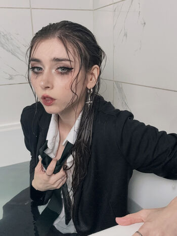 Full leaked Duckie cos page private photo