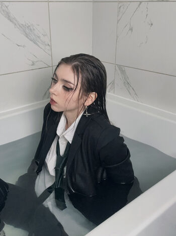 Full leaked Duckie cos page private photo