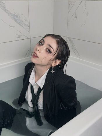 Full leaked Duckie cos page private photo