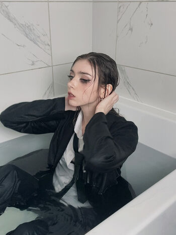 Full leaked Duckie cos page private photo