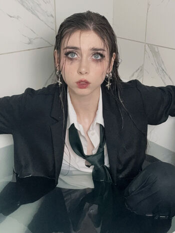 Full leaked Duckie cos page private photo