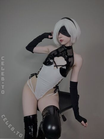 Full leaked Duckie cos page private photo