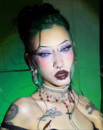 Full leaked Dumbdaisy private photo