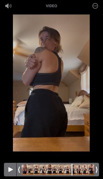 Full leaked Dumbbitchmurphy private photo