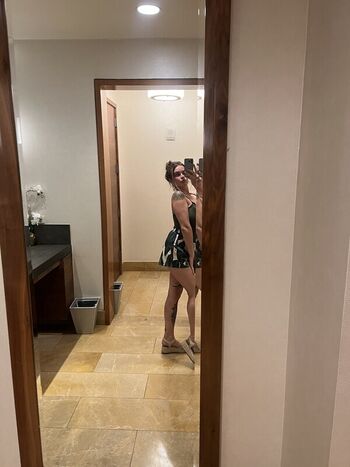 Full leaked Dumbbitchmurphy private photo