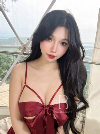 Full leaked Duyenn hipp  page private photo