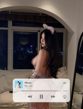 Full leaked Duyenn hipp private photo