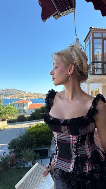 Full leaked Duygu german private photo
