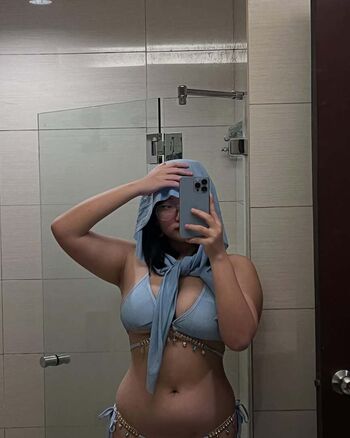 Full leaked Dvmyuna private photo
