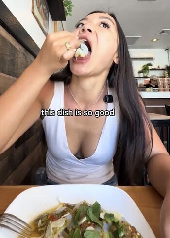 Full leaked Eatingalonediaries private photo