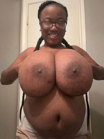 Full leaked Ebony dreams private photo