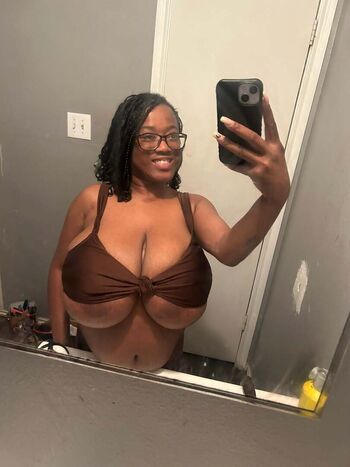 Full leaked Ebony dreams private photo