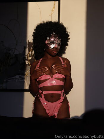 Full leaked Ebonybutts private photo