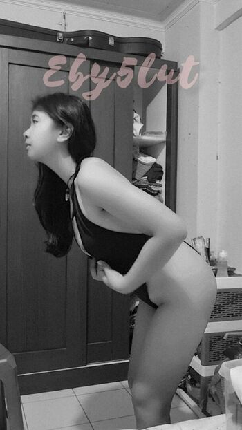 Full leaked Eby sarasvati page private photo