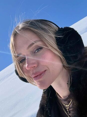 Full leaked Ecem karavus private photo