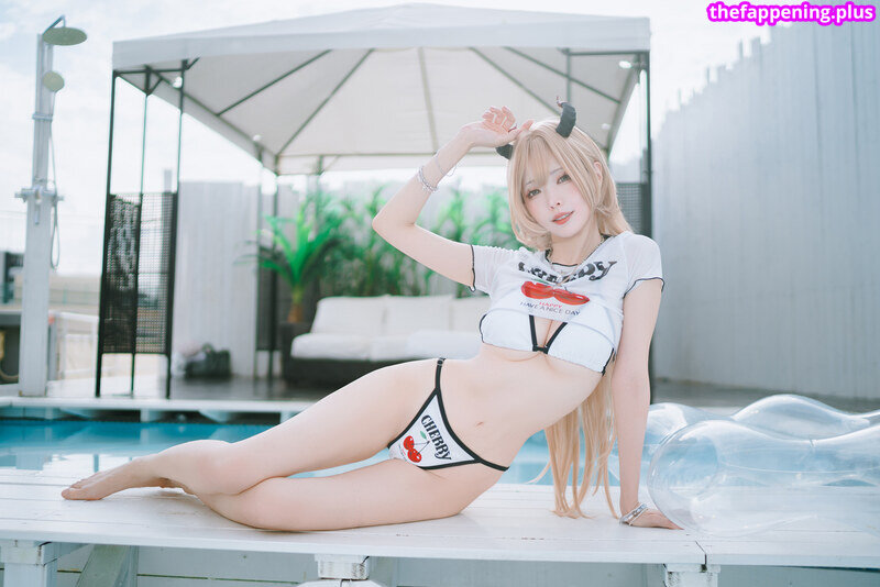 Ely Cosplay / Ely_eee / eeelyeee Nude OnlyFans Photo #335