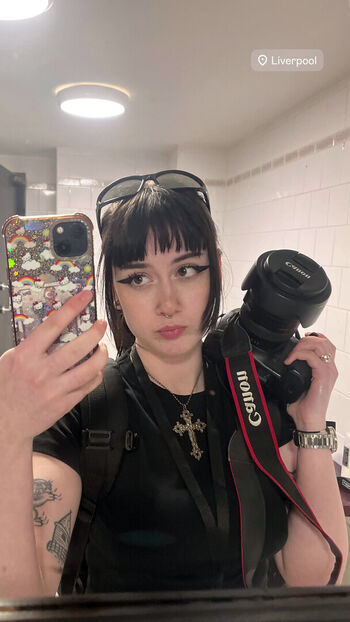 Full leaked Efcevie private photo