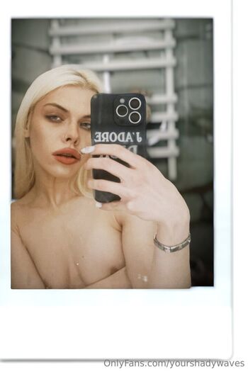 Full leaked Effume private photo