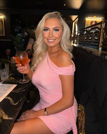 Full leaked El rowlandsxx private photo