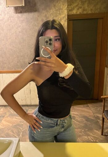 Full leaked Ela kavak page private photo