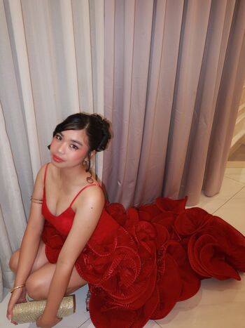 Full leaked Elara lyyy page private photo