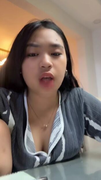 Full leaked Elara lyyy private photo