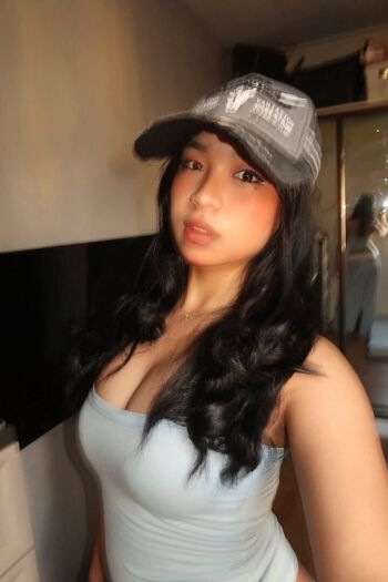 Full leaked Elara lyyy page private photo
