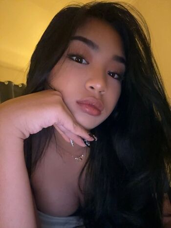 Full leaked Elara lyyy page private photo
