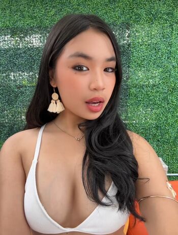 Full leaked Elara lyyy page private photo