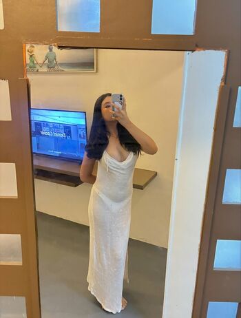 Full leaked Elara lyyy private photo