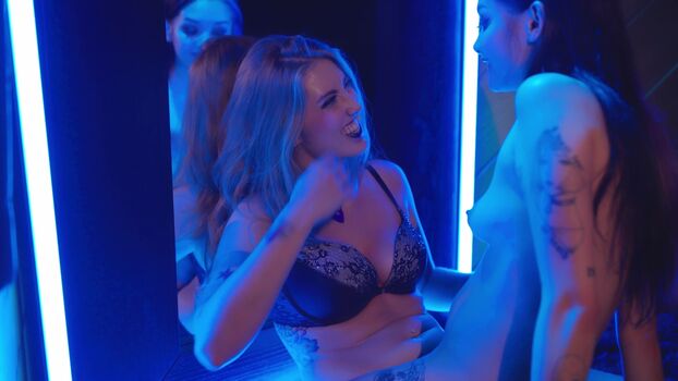Electra Rayne
