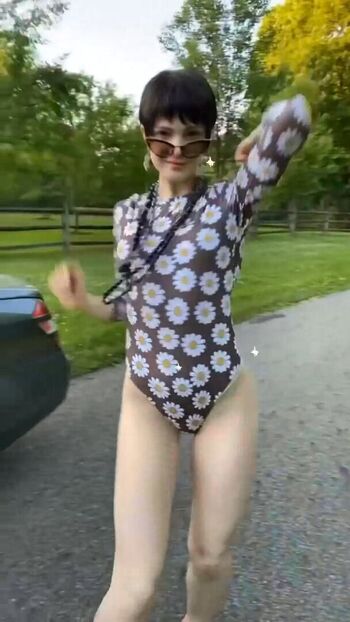 Full leaked Elena kampouris private photo