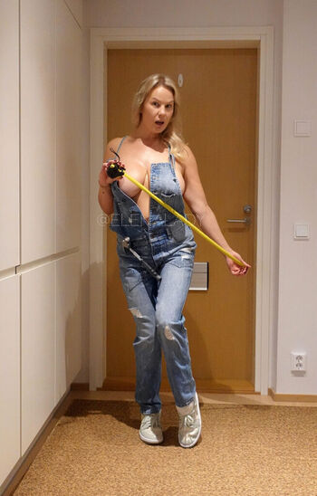 Full leaked Elenalady private photo