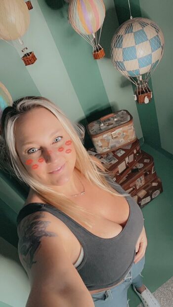 Full leaked Elenapears private photo