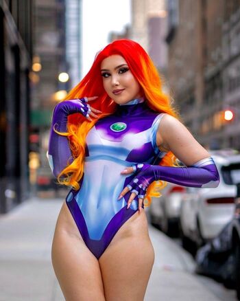 Full leaked Elenastrikes private photo