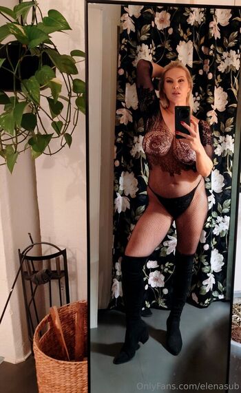 Full leaked Elenasub page private photo
