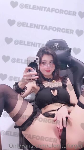 Full leaked Elenita forge private photo