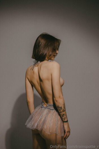 Full leaked Elfa floria page private photo