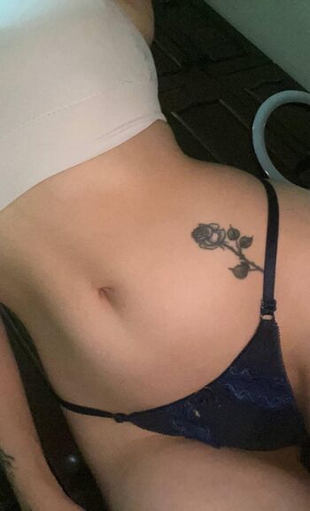 Full leaked Elfkitten private photo