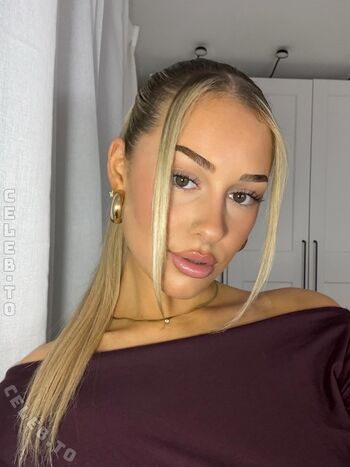Full leaked Elianabajrami private photo
